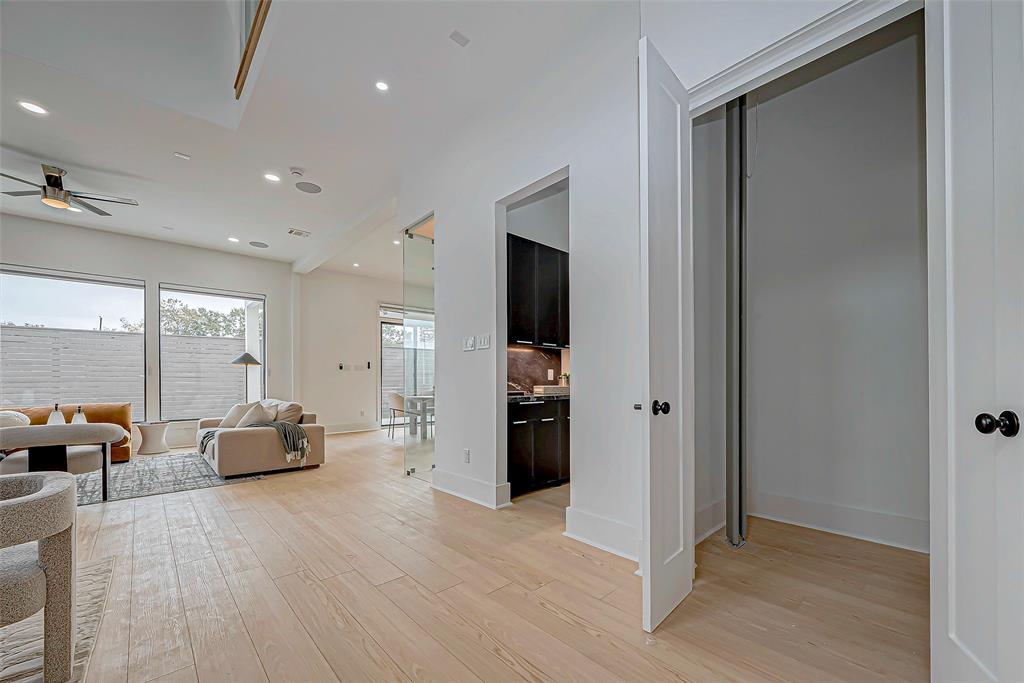 22 Bash Place, Houston, Texas image 24