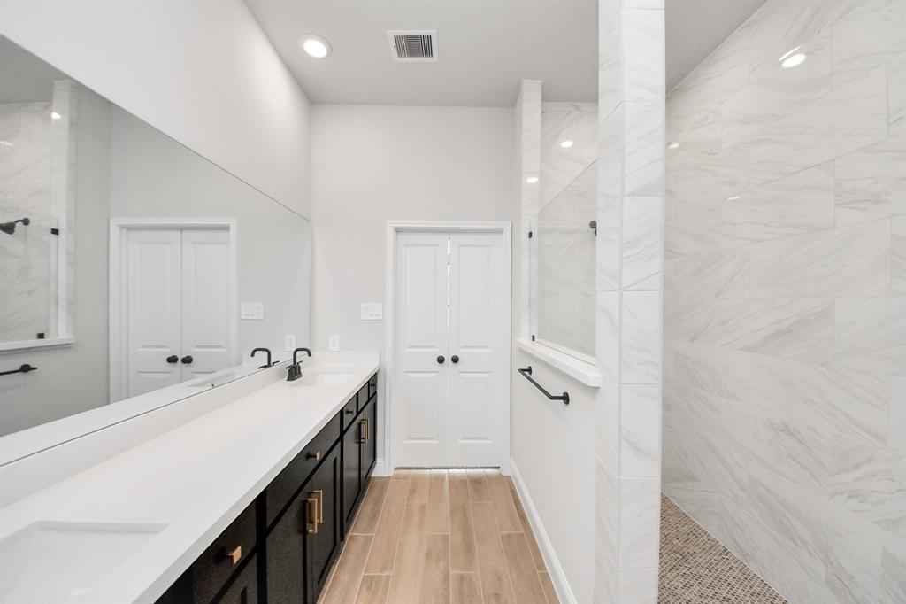 10318 Water Harbor Drive, Missouri City, Texas image 37
