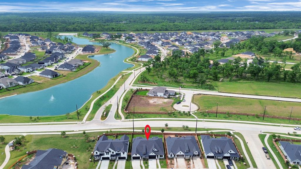 10318 Water Harbor Drive, Missouri City, Texas image 3