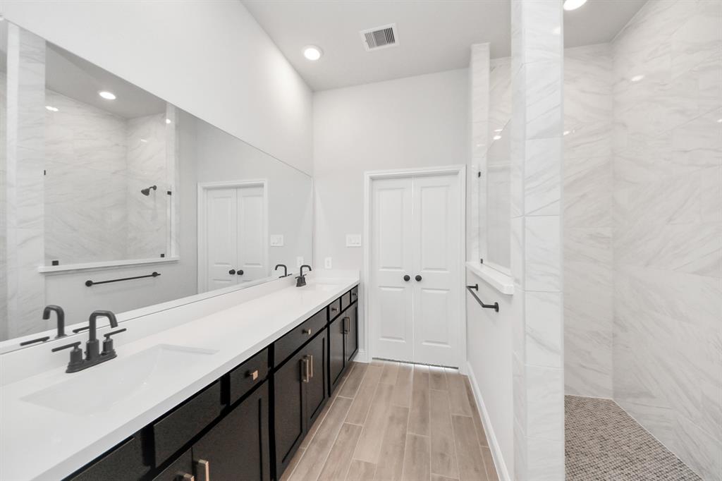 10318 Water Harbor Drive, Missouri City, Texas image 36