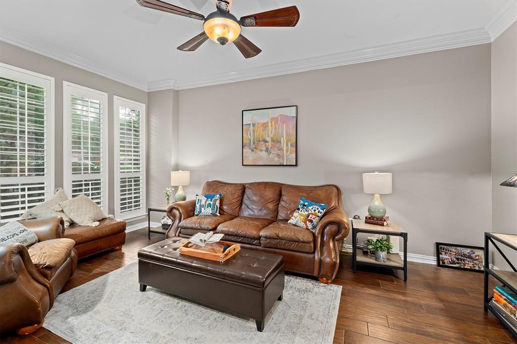 14 Pascale Creek Place, The Woodlands, Texas image 4