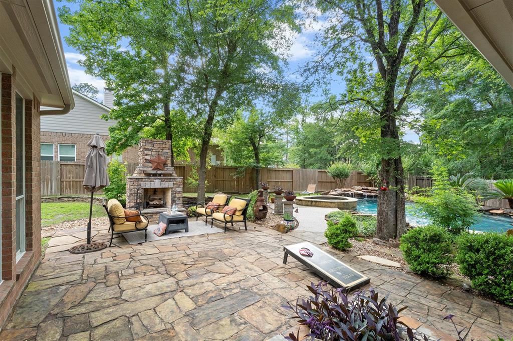 14 Pascale Creek Place, The Woodlands, Texas image 38