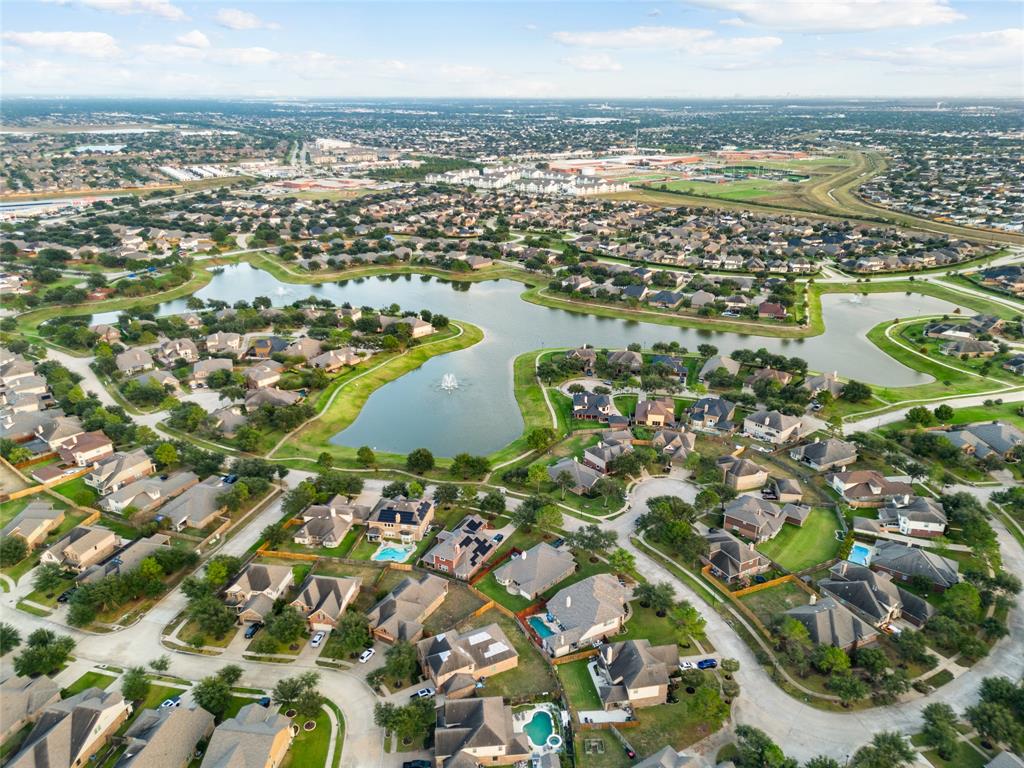 20722 Wagon Bridge Lane, Cypress, Texas image 40