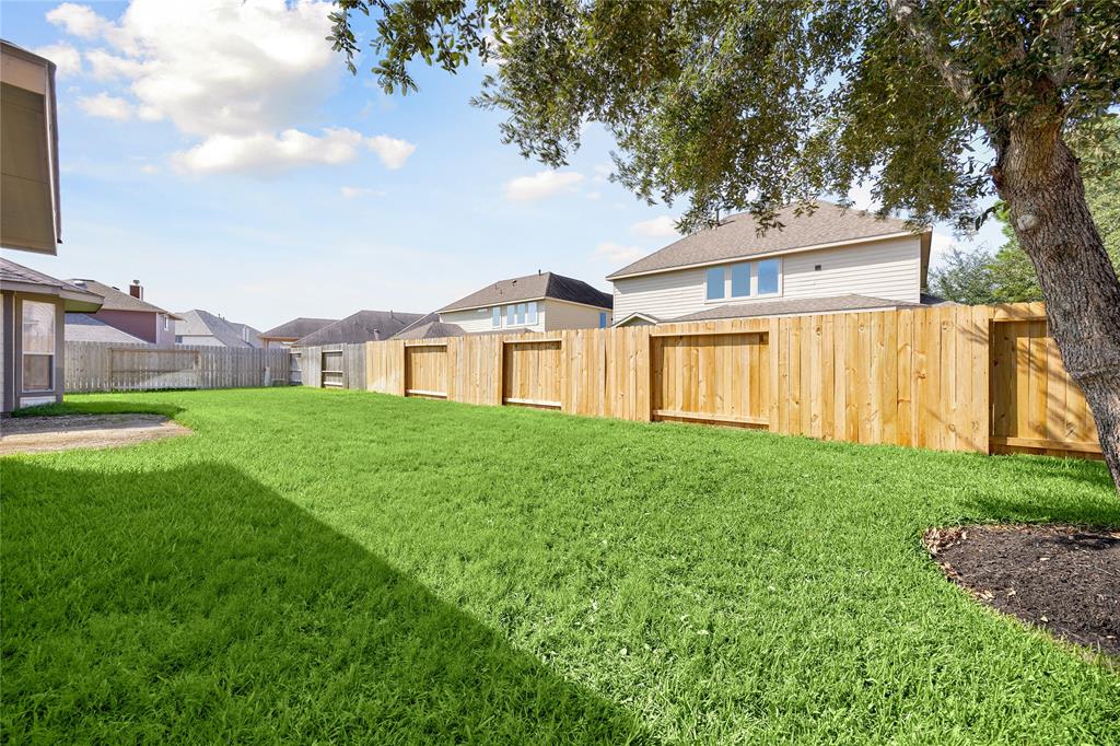 20722 Wagon Bridge Lane, Cypress, Texas image 34