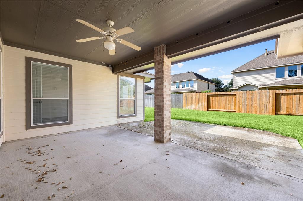 20722 Wagon Bridge Lane, Cypress, Texas image 32
