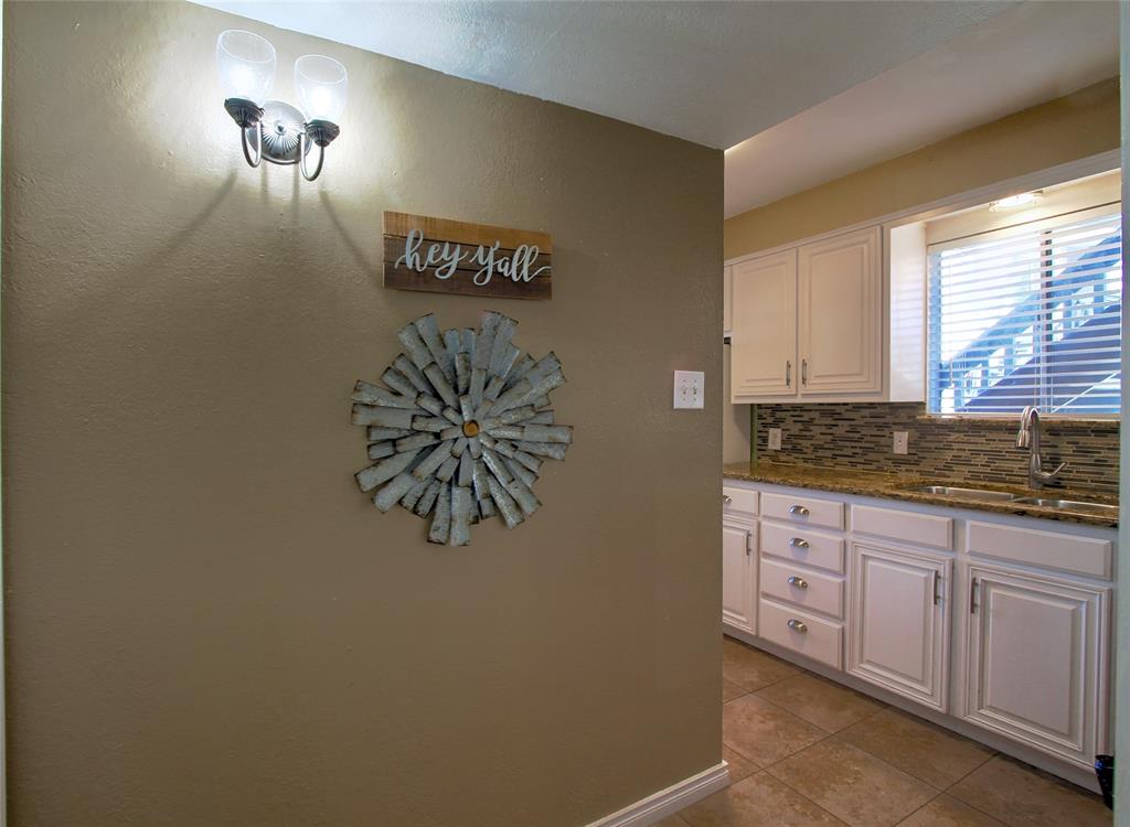 1029 Parkview Drive #F34, Canyon Lake, Texas image 6
