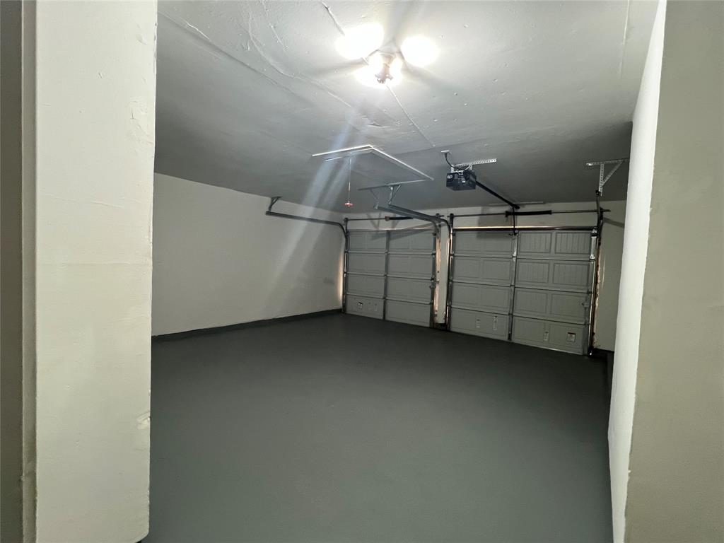 227 Mimosa Street, Lake Jackson, Texas image 33