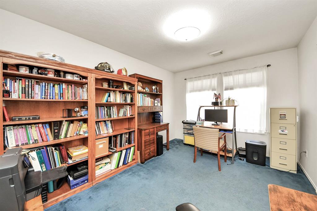 4516 Teal Glen Street, Pearland, Texas image 8