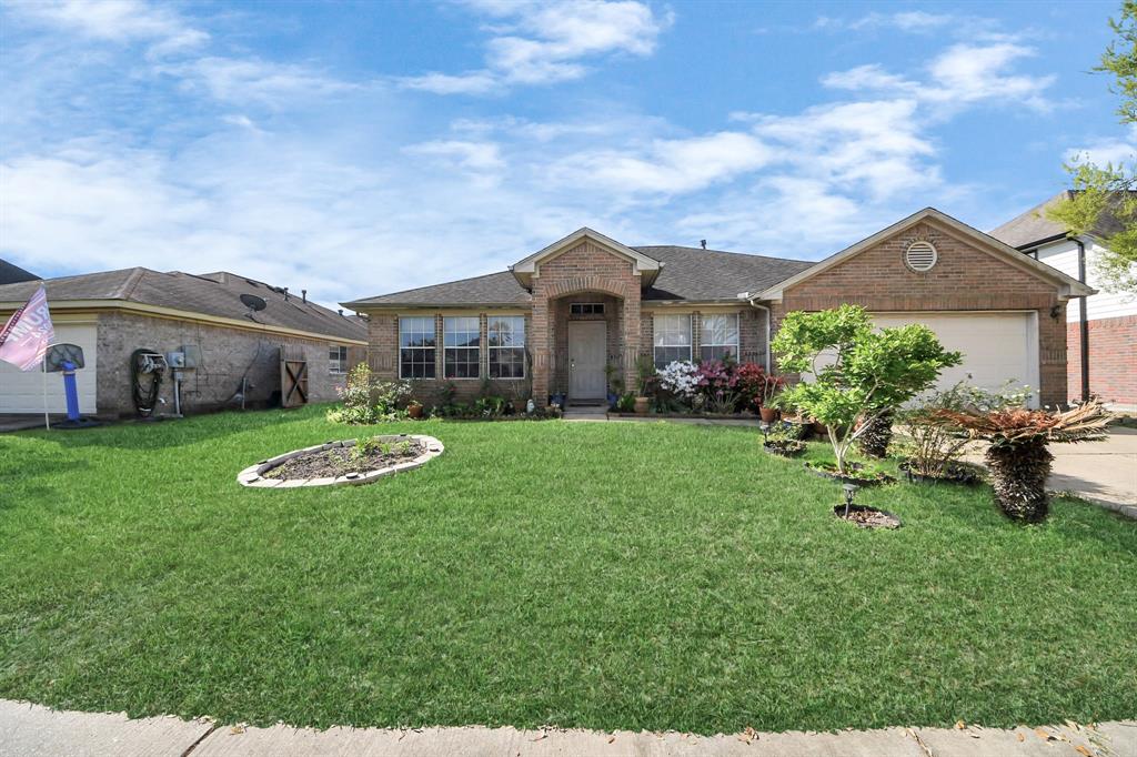 4516 Teal Glen Street, Pearland, Texas image 4