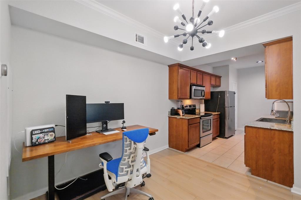 2255 Braeswood Park Drive #166, Houston, Texas image 10