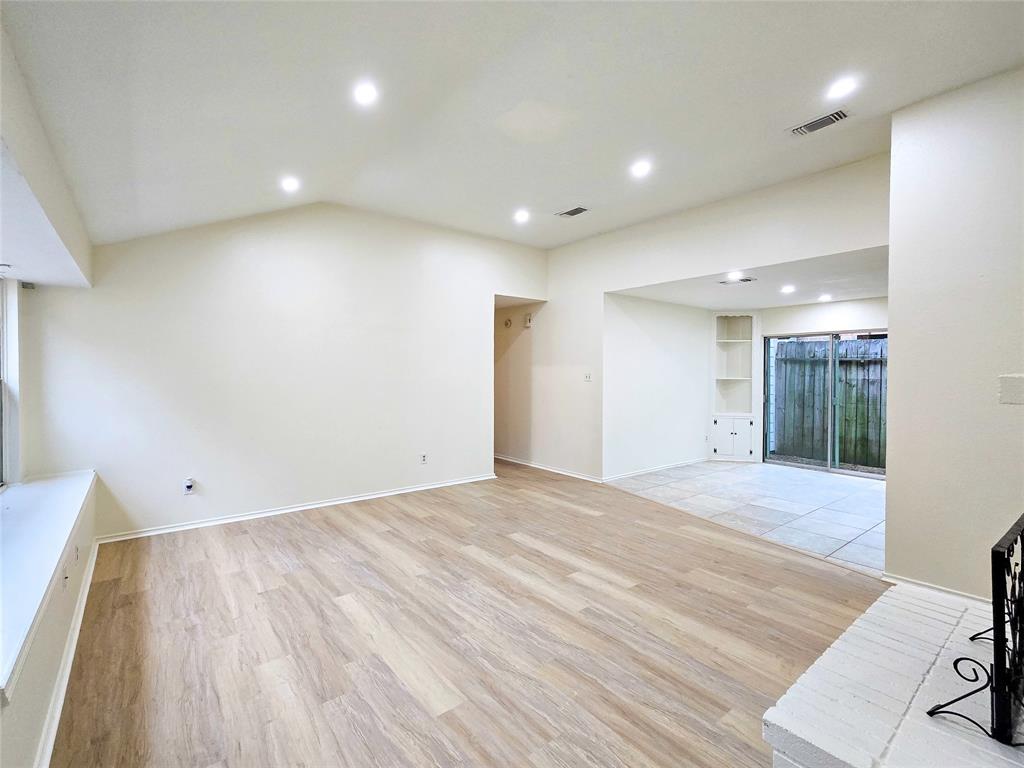 1531 Miller Avenue, Katy, Texas image 4