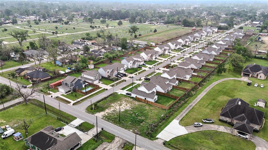 1333 Ferguson Way, Houston, Texas image 10