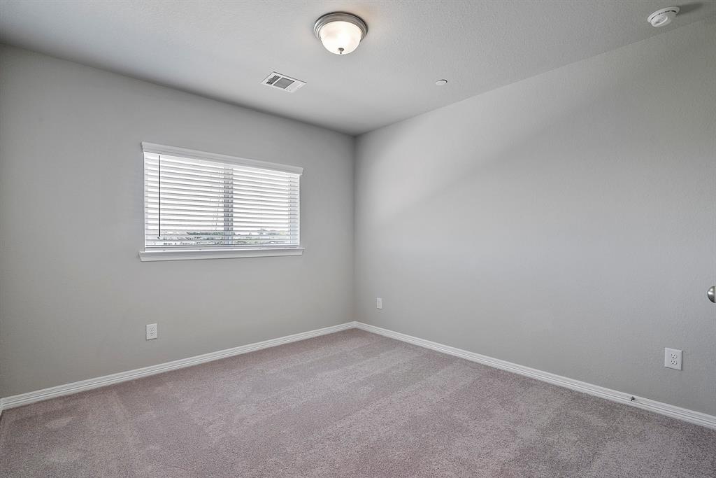 2742 Mariposa Creek Drive #4, Rosharon, Texas image 18