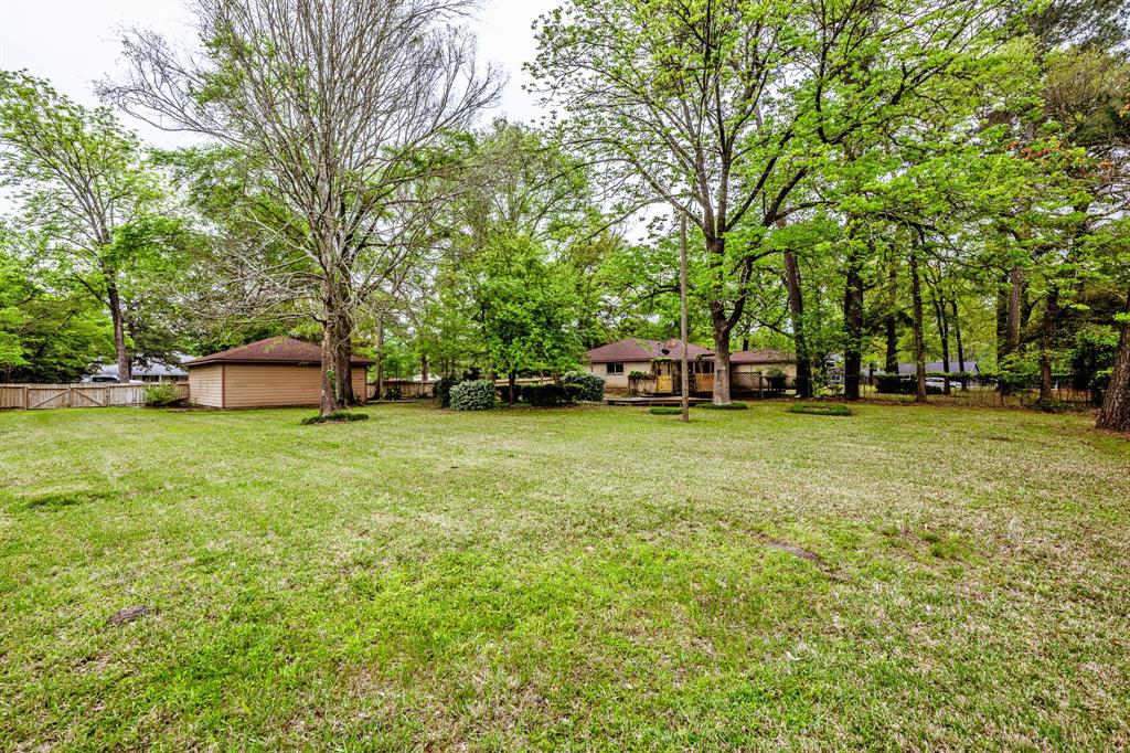 102 Trailwood Drive, Huntsville, Texas image 27