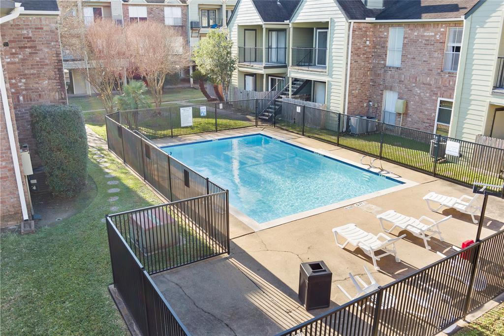18800 Egret Bay Boulevard #406, Webster, Texas image 15