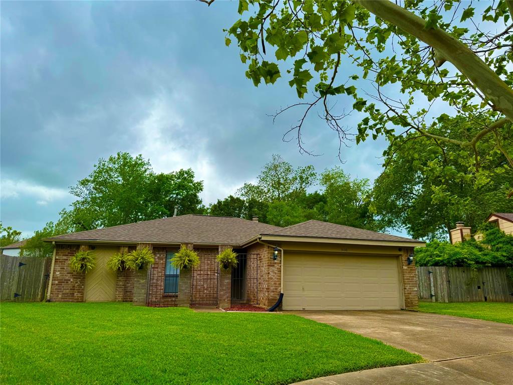 3106 Timber View Court, Sugar Land, Texas image 1