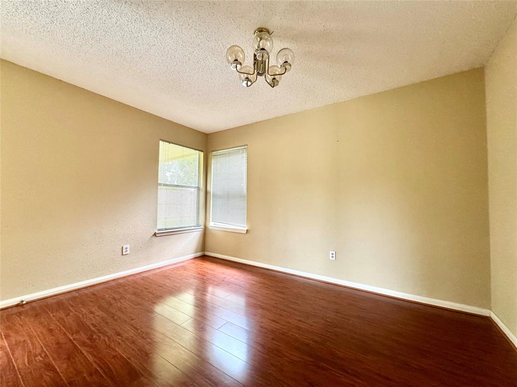 3106 Timber View Court, Sugar Land, Texas image 3