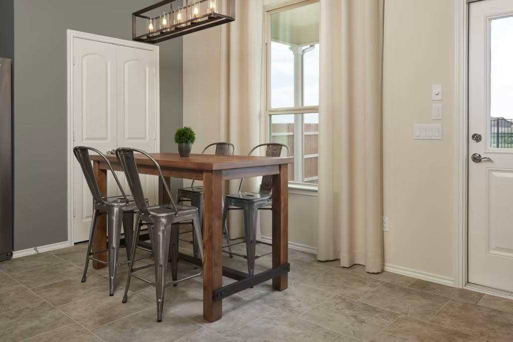 16318 Vivid Creek Court, Conroe, Texas image 12