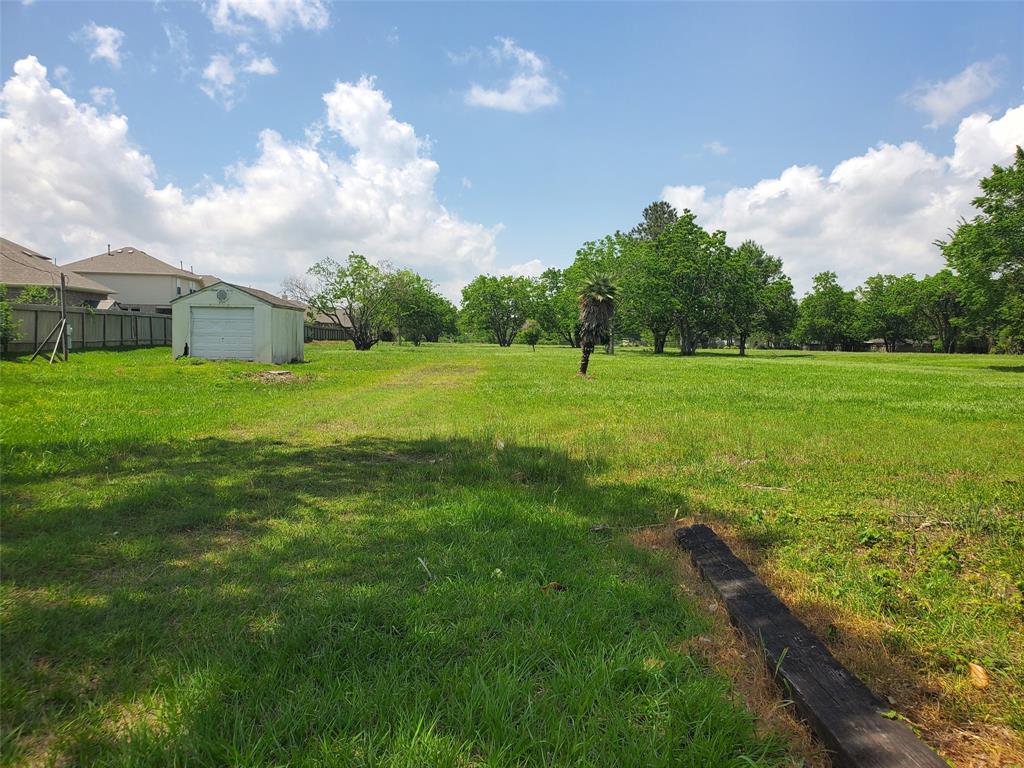 1610 Coryell Street, League City, Texas image 7