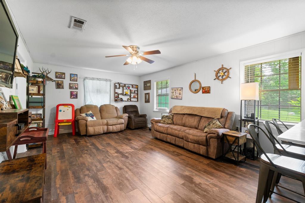 328 Drews Landing Road, Goodrich, Texas image 3