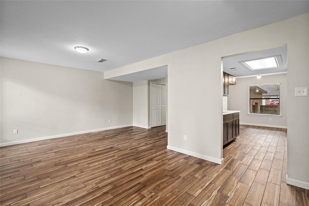 20 W Willowwood Court, The Woodlands, Texas image 13