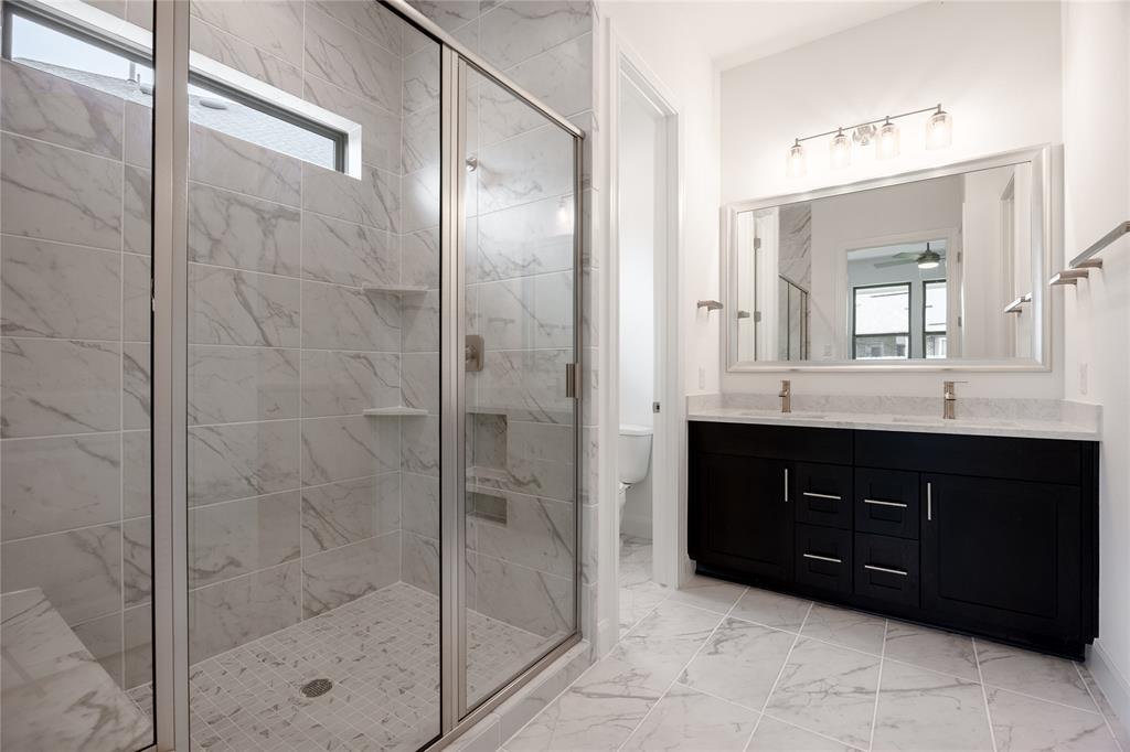 833 Laguna Green Lane, Katy, Texas image 5