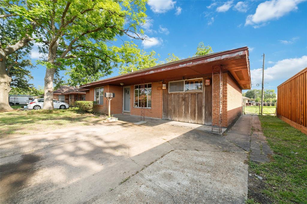 106 E Rittenhouse Street, Houston, Texas image 2