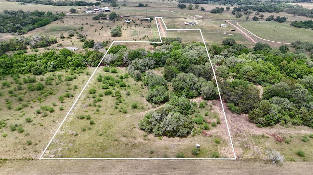 2679 Fm 318, Yoakum, Texas image 38