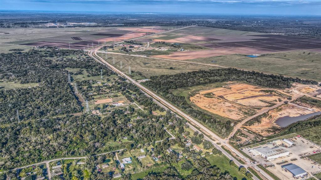 Weldon Road, Jones Creek, Texas image 10