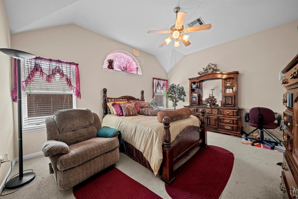 8306 Calico Canyon Drive, Tomball, Texas image 9