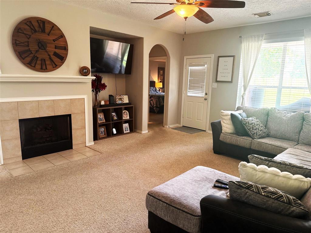 7126 Leens Lodge Lane, Humble, Texas image 11