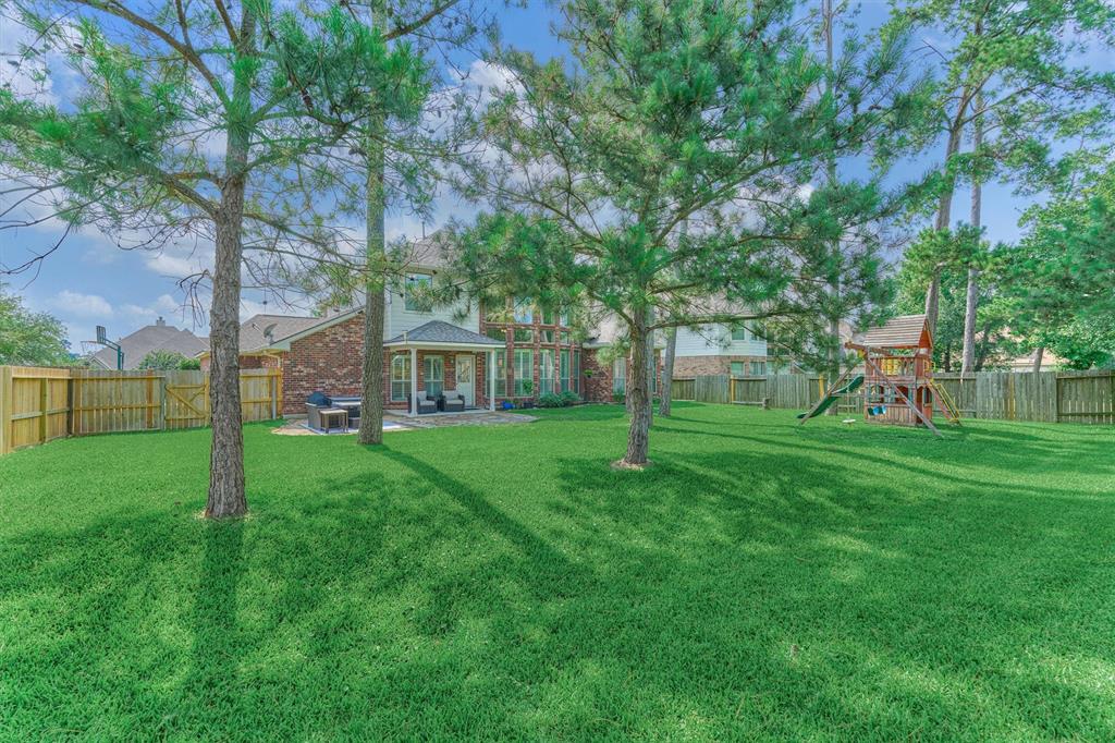 25322 Metzler Creek Drive, Spring, Texas image 2