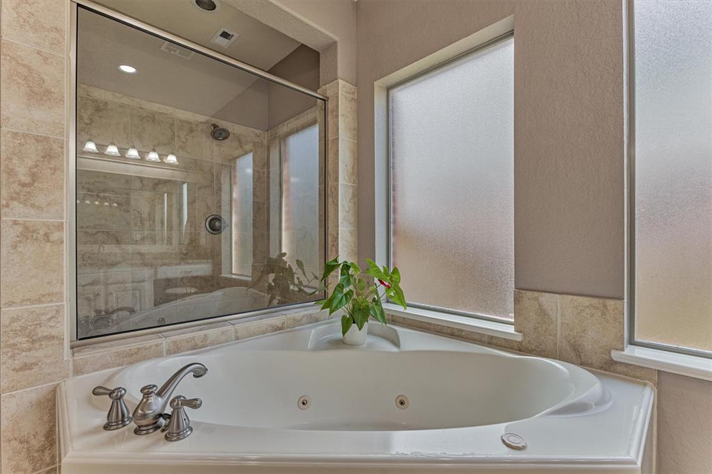 25322 Metzler Creek Drive, Spring, Texas image 21