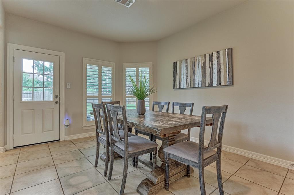 25322 Metzler Creek Drive, Spring, Texas image 13