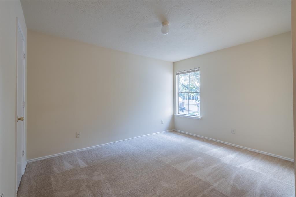 11711 Sunny Stream Drive, Tomball, Texas image 12