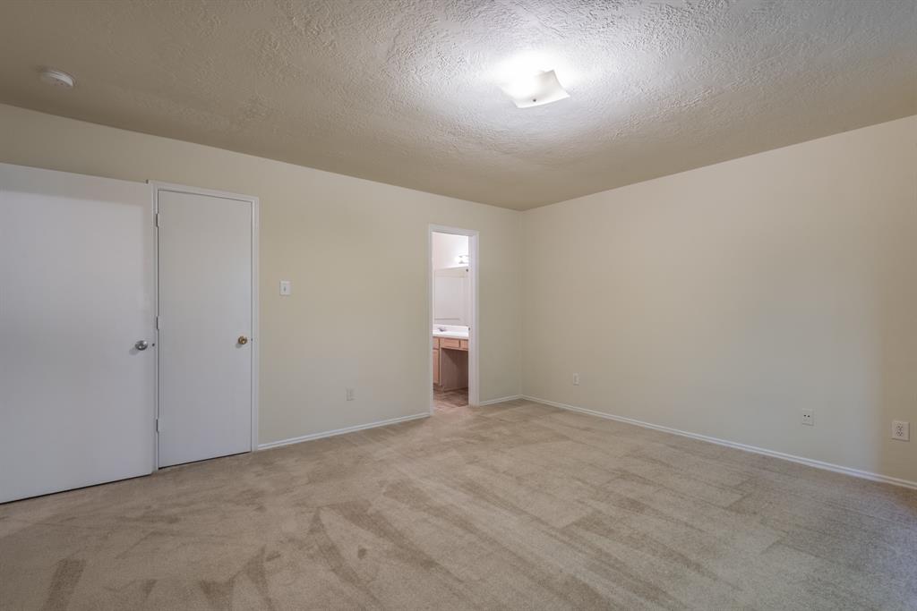 11711 Sunny Stream Drive, Tomball, Texas image 17