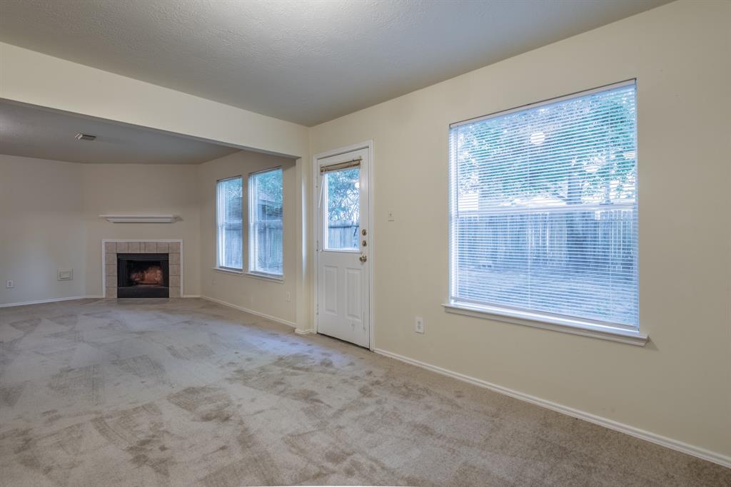 11711 Sunny Stream Drive, Tomball, Texas image 6