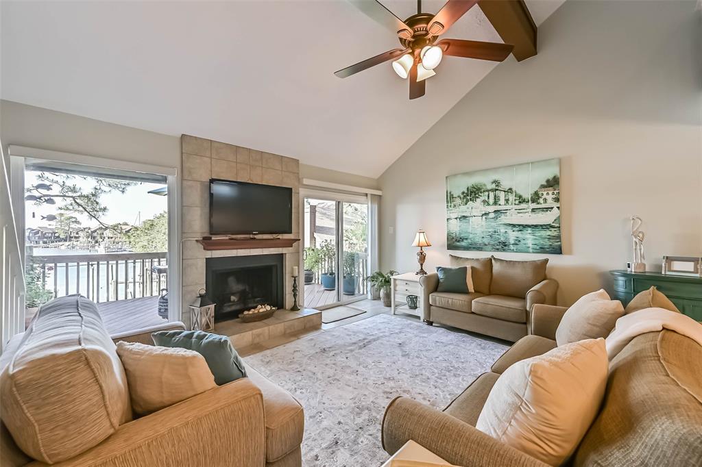 2412 Crows Nest Drive, League City, Texas image 7