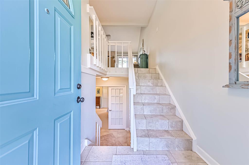 2412 Crows Nest Drive, League City, Texas image 5