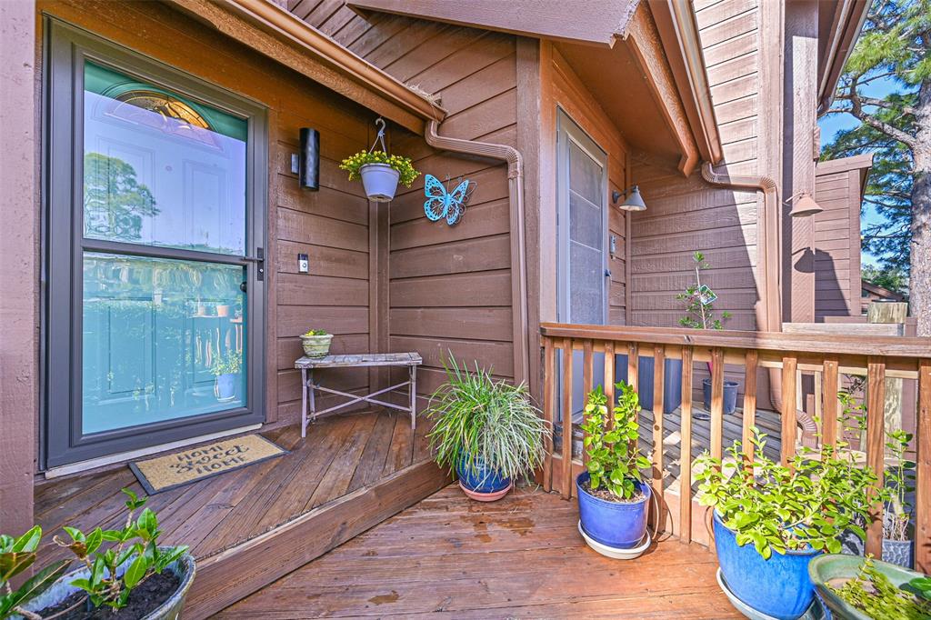 2412 Crows Nest Drive, League City, Texas image 4