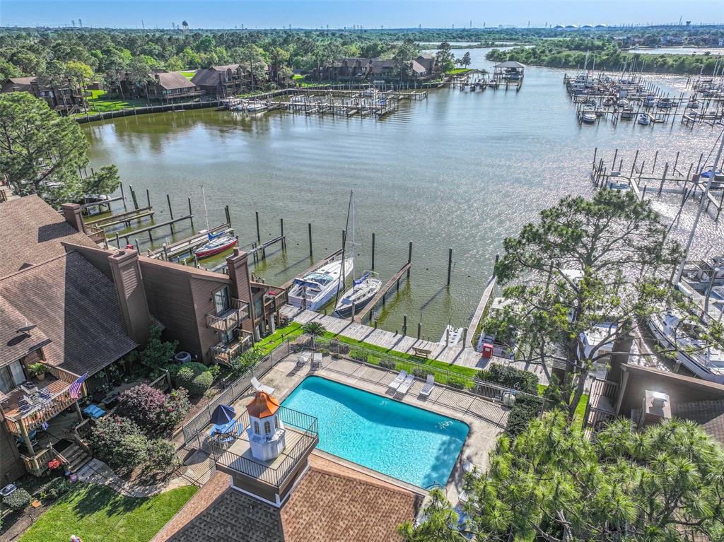 2412 Crows Nest Drive, League City, Texas image 36