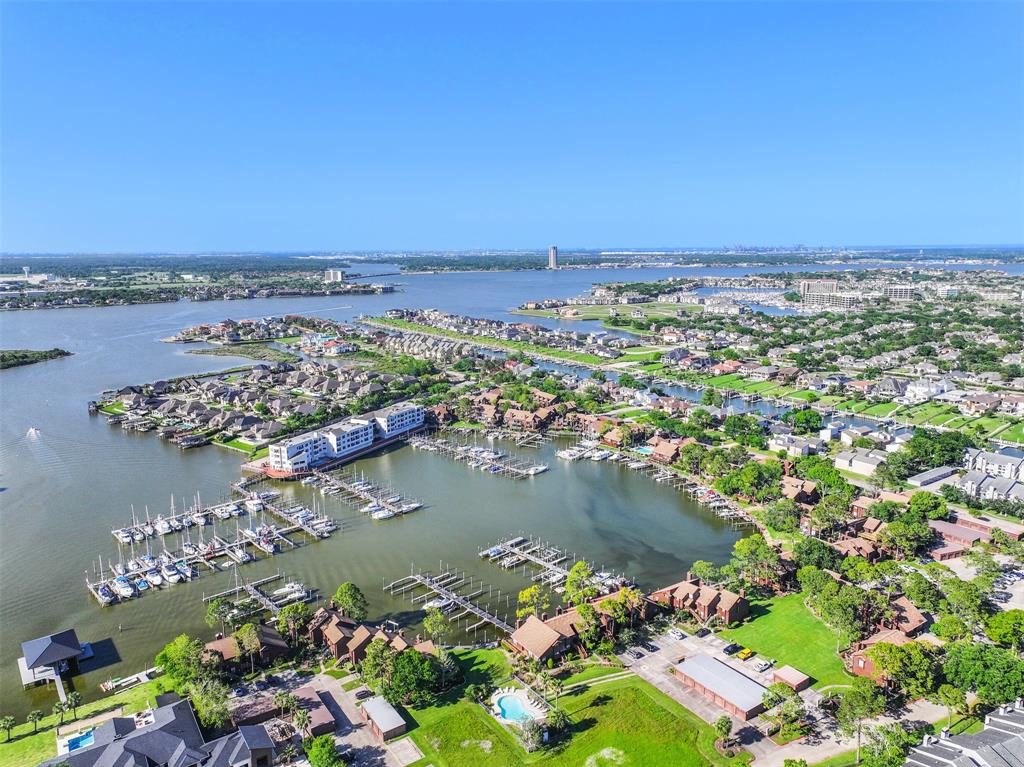 2412 Crows Nest Drive, League City, Texas image 39