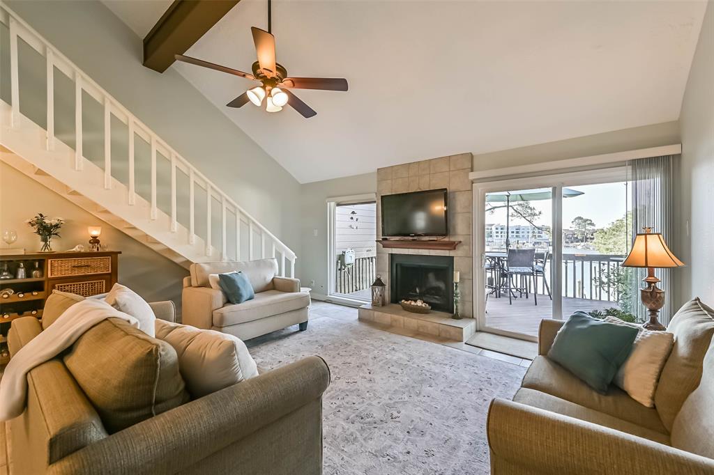 2412 Crows Nest Drive, League City, Texas image 6