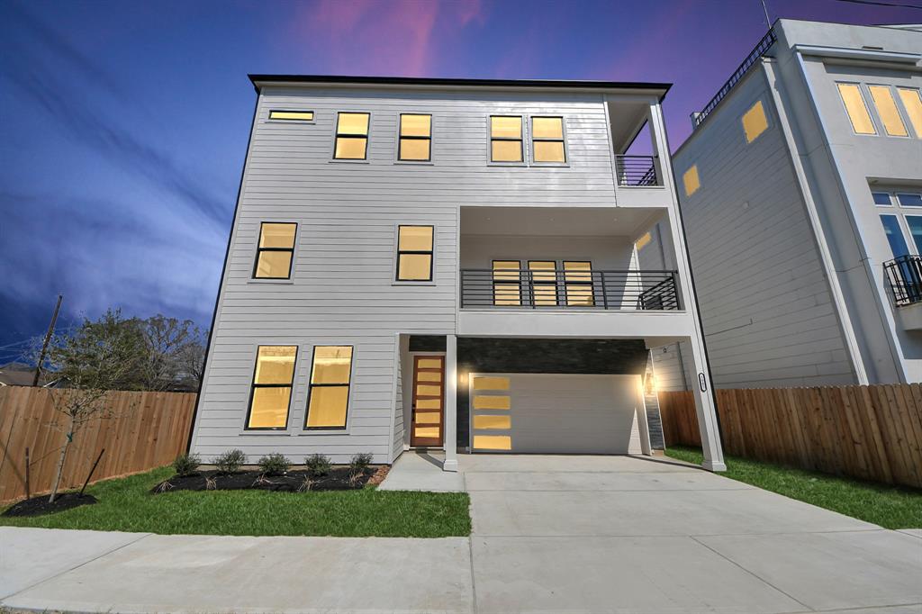 3005 Hawkins Street, Houston, Texas image 2