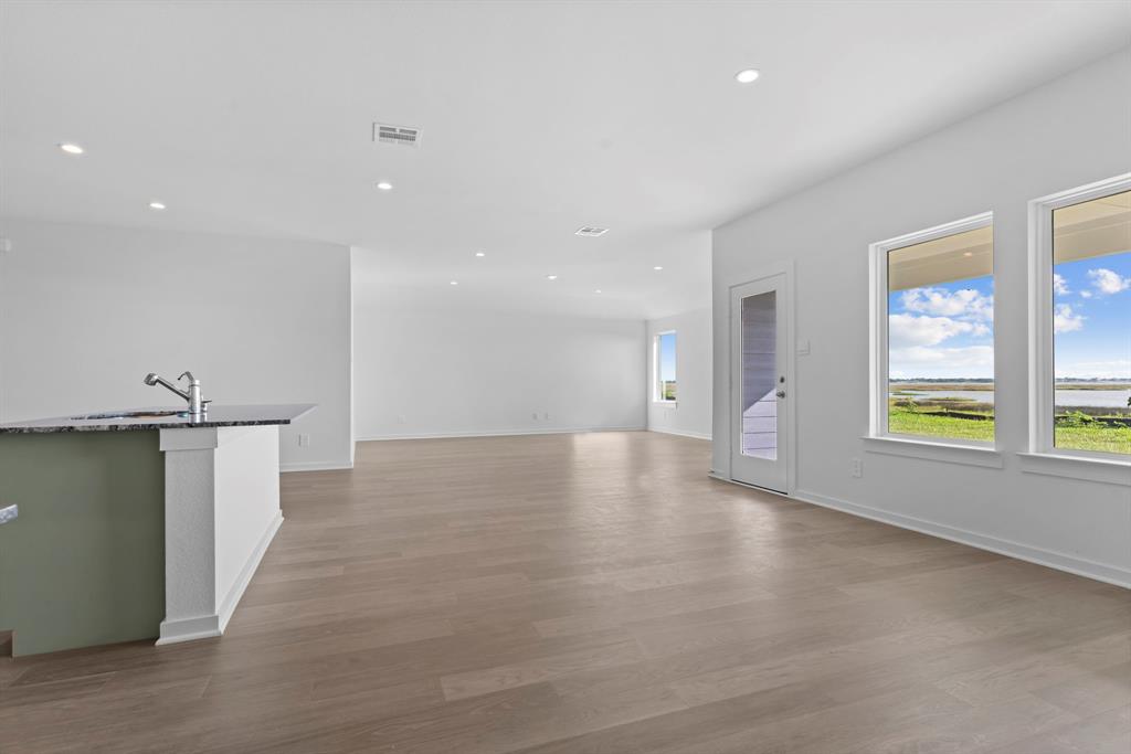 5222 Allen Cay Drive