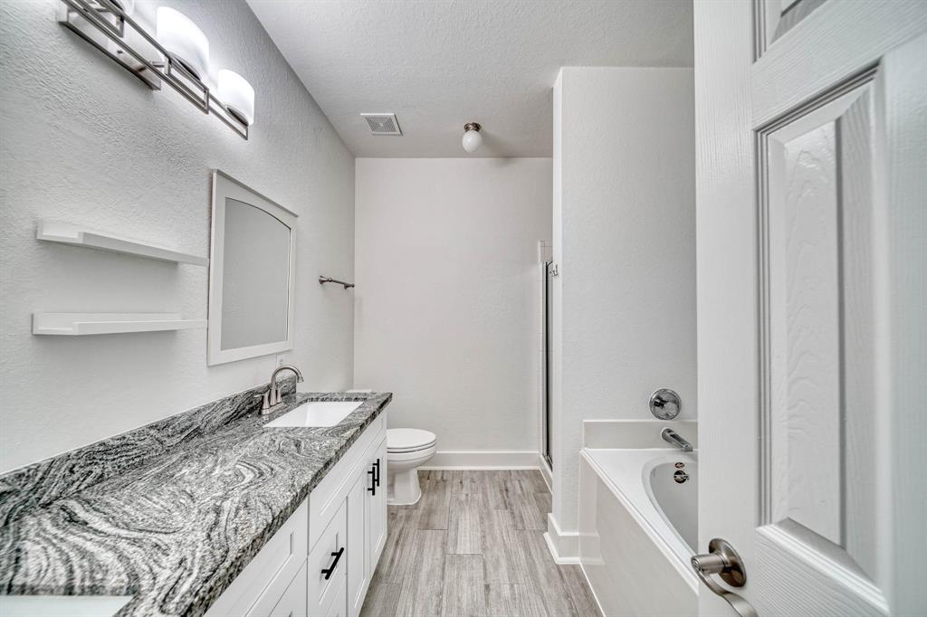 1177 Stallion Ridge, Alvin, Texas image 12