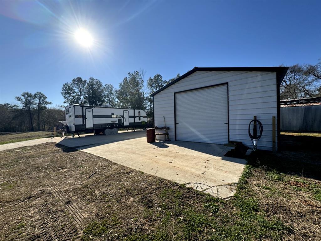 6303 Planters Row Lane, Plantersville, Texas image 16