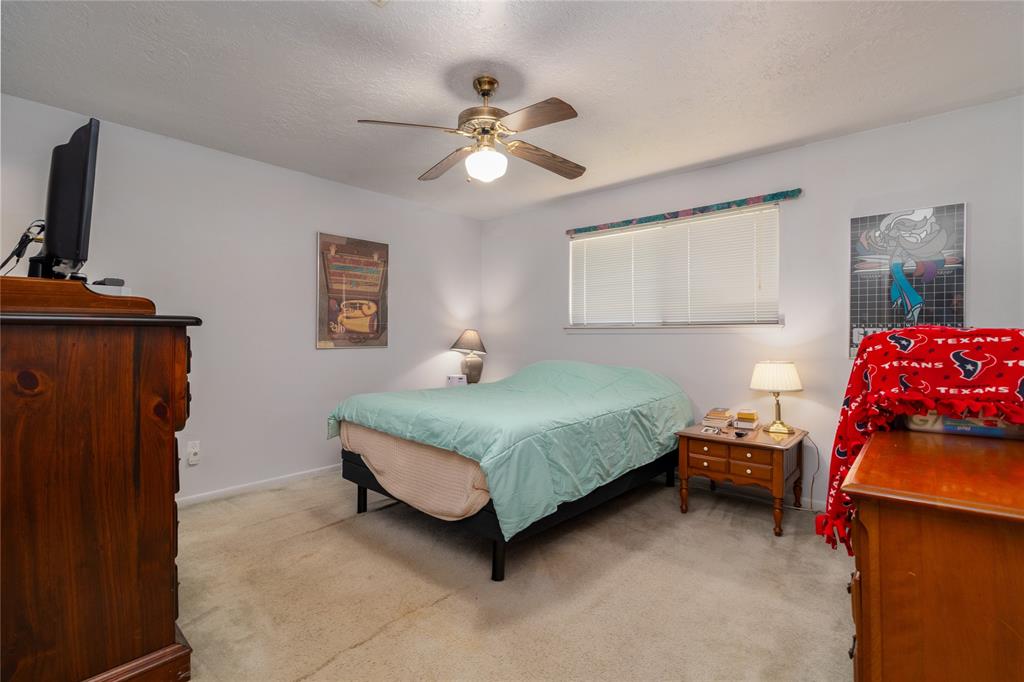 2306 Heather Street, Highlands, Texas image 6