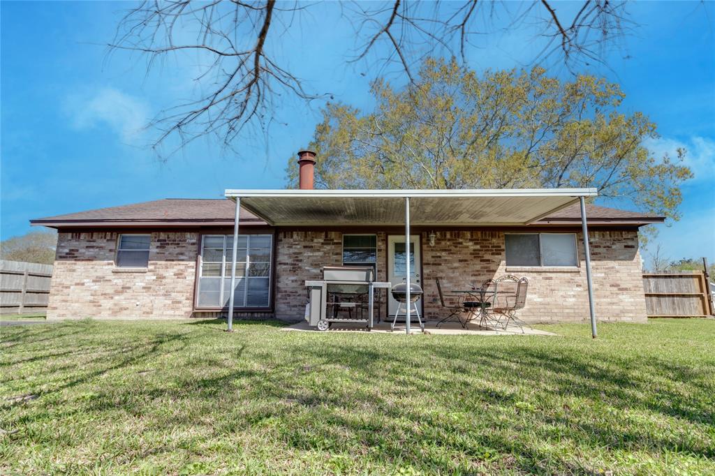 2306 Heather Street, Highlands, Texas image 25