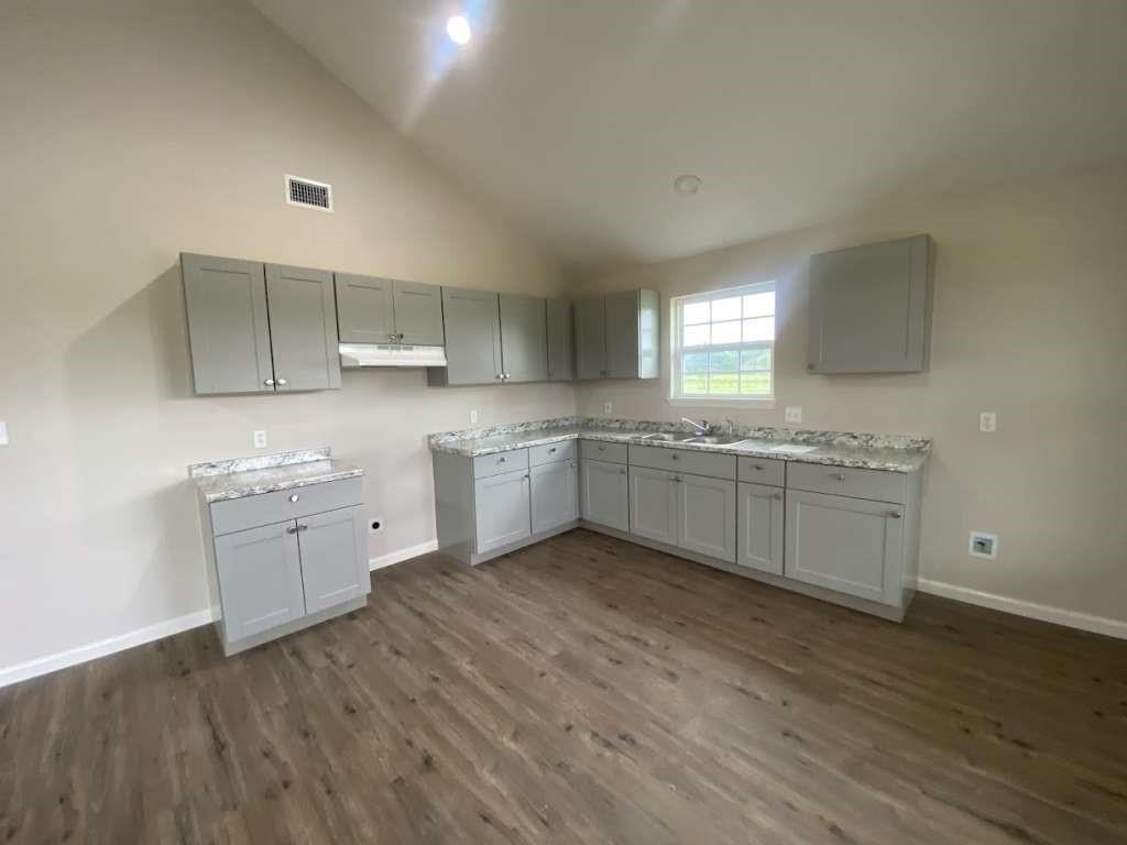 838 Cypress Lakes Circle, Cleveland, Texas image 7